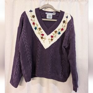 Vintage Grandma Sweater Embroidered Cotton V neck L | Purple Floral Cottagecore